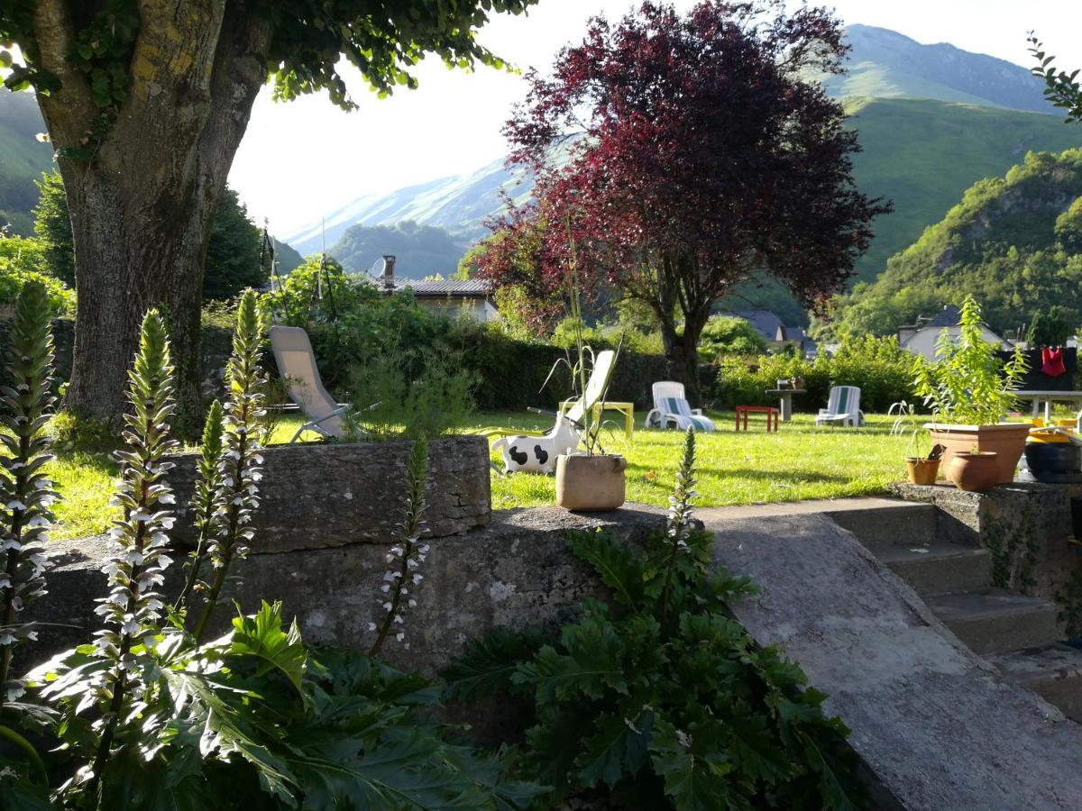 La Maison De Jeanne Osse-en-Aspe Luaran gambar